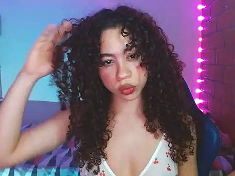 Medussa3033 online show from 07-10-26, 04:56