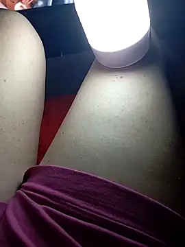 Snapshot of Taradinha_pelosogro chatting on 02-14-26, 10:32 Taradinha pelosogro online show from 02-14-26, 10:32