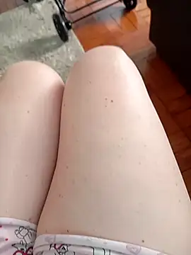 Snapshot of Taradinha_pelosogro chatting on 02-17-26, 02:25 Taradinha pelosogro online show from 02-17-26, 02:25