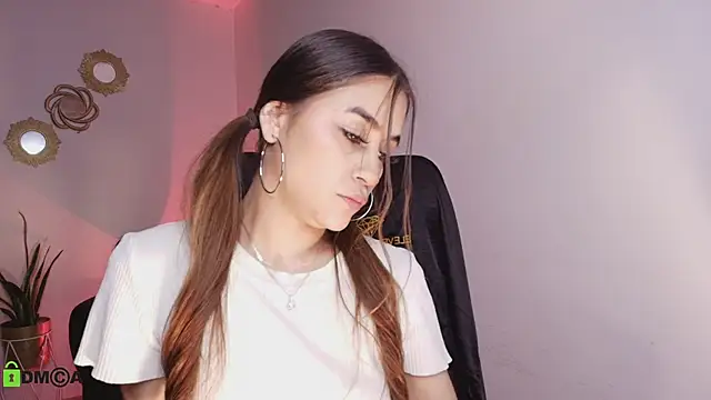 Aliss rose online show from 11-15-25, 03:32