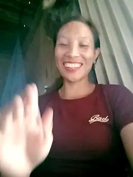 Snapshot of Cherry-suri chatting on 10-15-25, 05:17 Cherry-suri online show from 10-15-25, 05:17