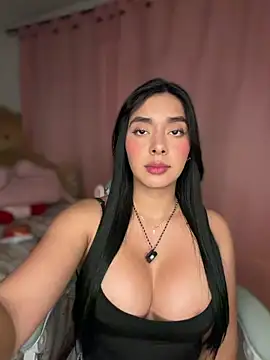 MiaSofia   online show from 06-02-26, 03:50