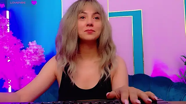 AriannaSins online show from 05-15-26, 12:25
