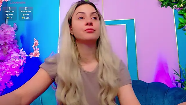 AriannaSins online show from 06-09-26, 12:17