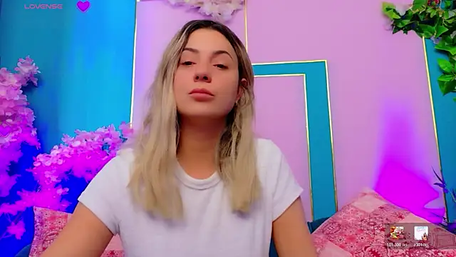AriannaSins online show from 07-17-26, 11:07