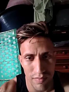 Snapshot of Logan_isler chatting on 03-30-26, 08:21 Logan isler online show from 03-30-26, 08:21