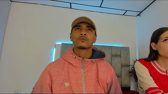 SweetAndSinful online show from 12-04-25, 03:49