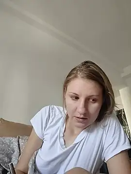 SandyCassie online show from 07-25-26, 08:44