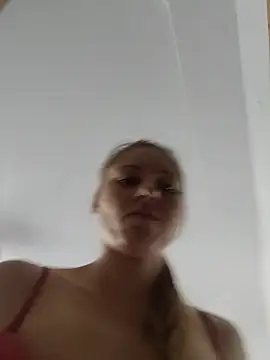 SandyCassie online show from 06-24-26, 07:18