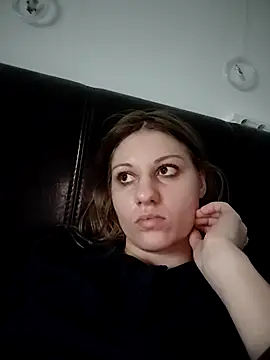 SandyCassie online show from 11-23-25, 06:23