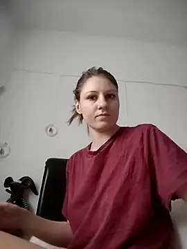 SandyCassie online show from 12-23-25, 07:40