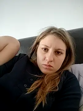 SandyCassie online show from 03-08-26, 06:49