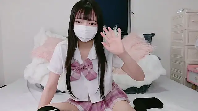 Snapshot of Mirai_oO16Oo chatting on 10-21-25, 11:31 Mirai oO16Oo online show from 10-21-25, 11:31