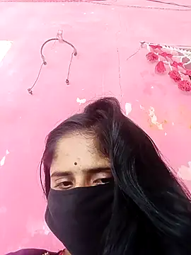 Snapshot of Rajni_chauhan chatting on 05-14-26, 10:23 Rajni chauhan online show from 05-14-26, 10:23