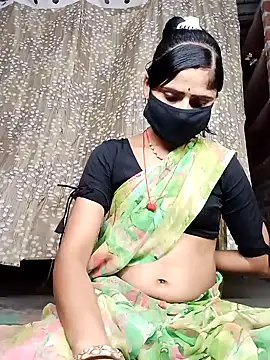 Snapshot of Rajni_chauhan chatting on 04-22-26, 04:47 Rajni chauhan online show from 04-22-26, 04:47