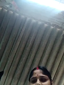 Rajni chauhan online show from 10-28-25, 07:29