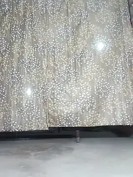 Rajni chauhan online show from 11-23-25, 05:12