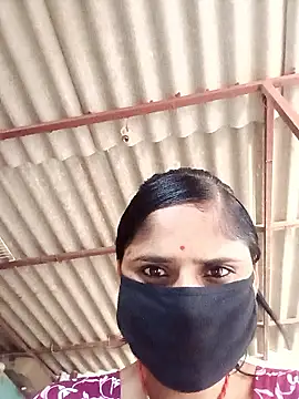 Snapshot of Rajni_chauhan chatting on 05-24-26, 07:08 Rajni chauhan online show from 05-24-26, 07:08