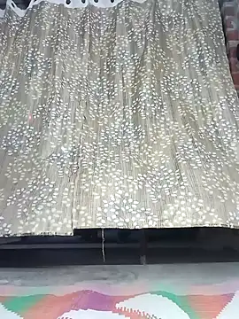 Rajni chauhan online show from 04-04-26, 03:51