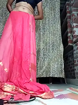 Snapshot of Rajni_chauhan chatting on 05-26-26, 04:16 Rajni chauhan online show from 05-26-26, 04:16