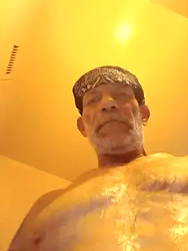 whitepony244 online show from 10-28-25, 10:09