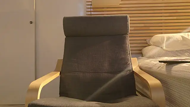 KevinWolf777 online show from 04-10-26, 06:31