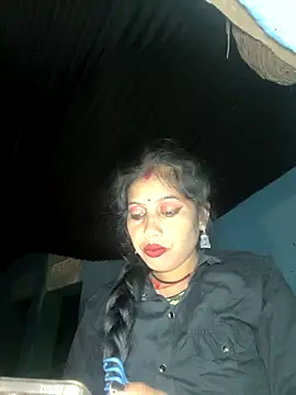 Snapshot of Ragni_bhargav chatting on 10-19-25, 05:26 Ragni bhargav online show from 10-19-25, 05:26