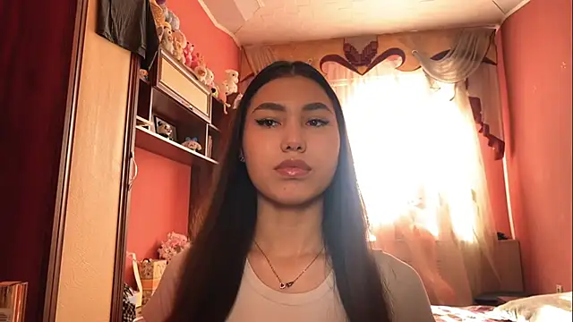 Snapshot of Sofia_Danver chatting on 10-16-25, 07:38 Sofia Danver online show from 10-16-25, 07:38