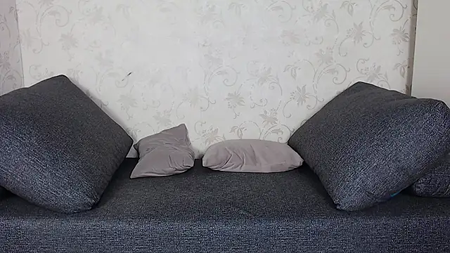 evaa here  online show from 03-25-26, 08:14