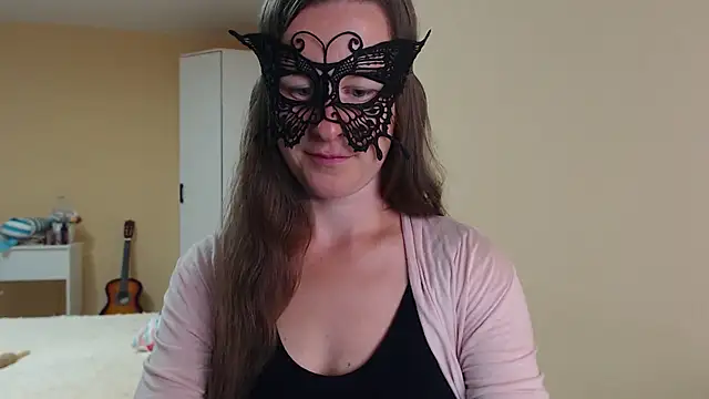 Snapshot of RebeccaSwan chatting on 07-26-26, 07:32 RebeccaSwan online show from 07-26-26, 07:32