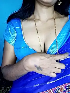 Snapshot of Deepa_telugu chatting on 06-11-26, 05:26 Deepa telugu online show from 06-11-26, 05:26