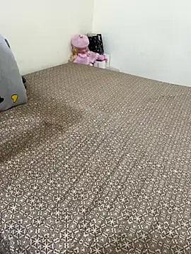 Handsome8677 online show from 11-12-25, 07:45