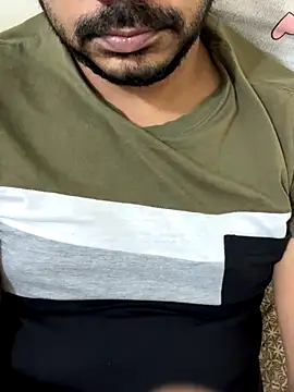 Handsome8677 online show from 11-09-25, 10:36