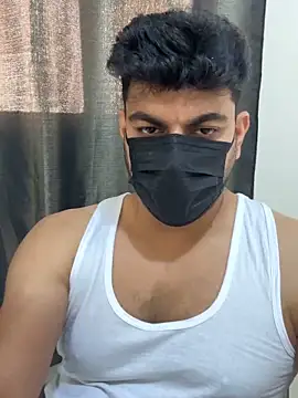 Handsome8677 online show from 06-04-26, 07:46