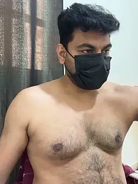 Handsome8677 online show from 05-18-26, 08:08