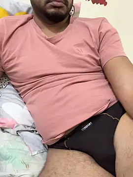 Handsome8677 online show from 02-05-26, 12:56