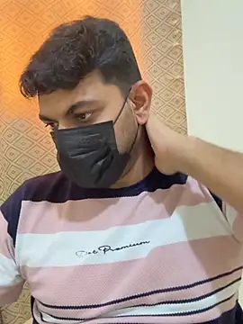 Handsome8677 online show from 07-18-26, 12:03