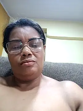 Pessoa54 online show from 11-07-25, 04:22