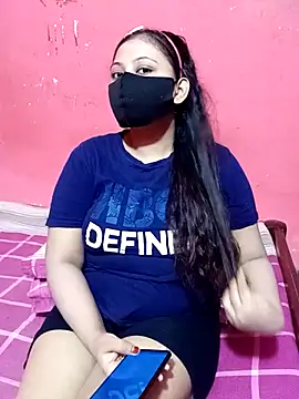 Snapshot of Porimoni22 chatting on 10-18-25, 04:14 Porimoni22 online show from 10-18-25, 04:14
