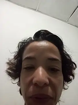 Teressa Love online show from 11-26-25, 10:04