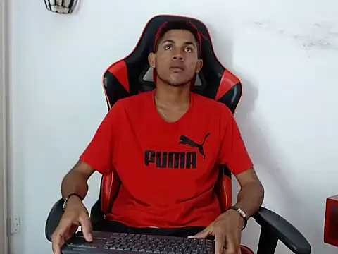 sexy latin cum online show from 10-15-25, 01:41