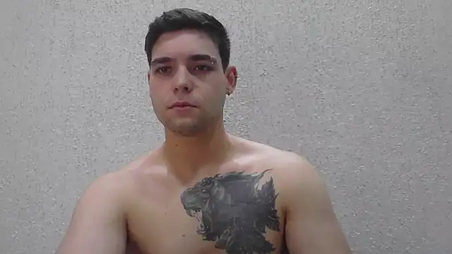 Snapshot of Zure-xxx chatting on 05-30-26, 10:48 Zure-xxx online show from 05-30-26, 10:48