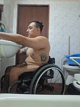 Rueditasss online show from 04-10-26, 02:13