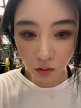 Snapshot of anqi6376 chatting on 07-18-26, 01:30 anqi6376 online show from 07-18-26, 01:30