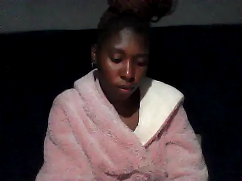 sexysmalldaily04 online show from 10-25-25, 07:14