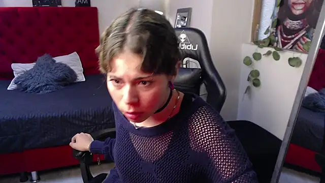 Insomniia  online show from 10-20-25, 03:34