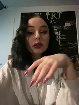 AliceLune online show from 01-14-26, 04:16