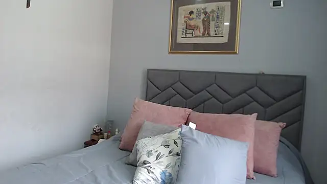 Elizabeth bennett 6 online show from 04-08-26, 06:53