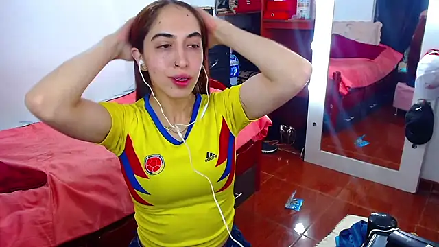 MariamGray1 online show from 07-04-26, 09:19