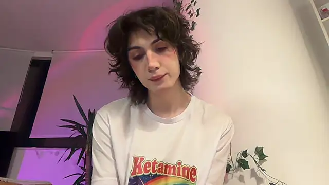 kira yoshika9e online show from 02-08-26, 09:01